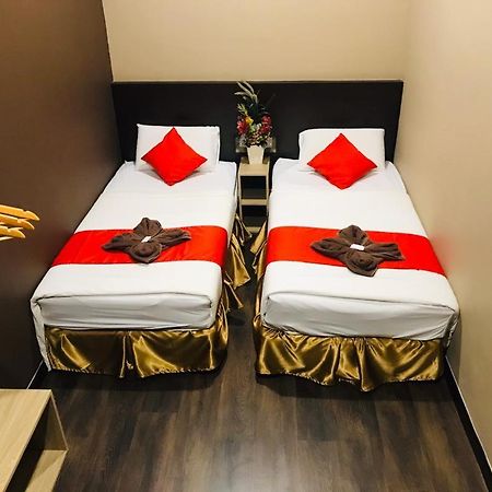 Highway Times Inn Hotel Ипох Екстериор снимка